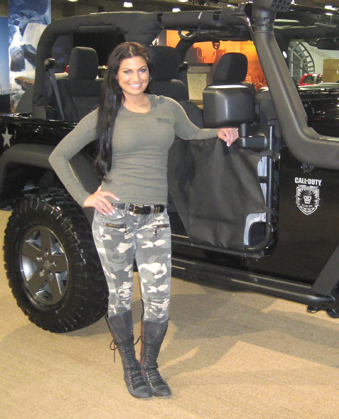 2-jeep-call-of-duty-new-york-auto-show