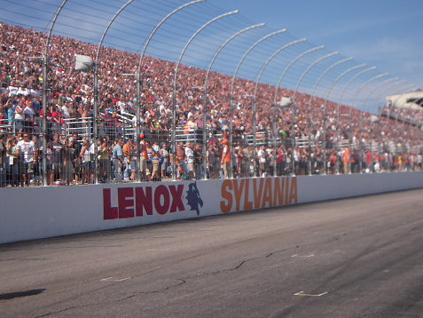 sylvania-stands